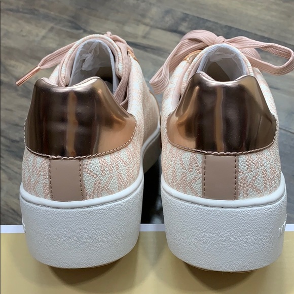 MICHAEL KORS POPPY LACE UP MINI MK LOGO PVC PINK - Picture 9 of 16